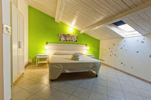 Civico 64 Bed & Breakfast In Mansarda 帕尔米 外观 照片